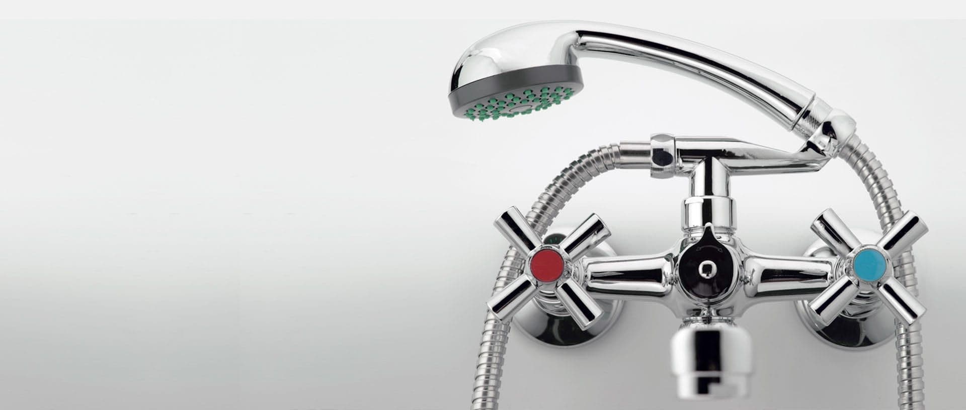 Mandi Air Hangat atau Air Dingin? Begini Caranya agar Nyaman!