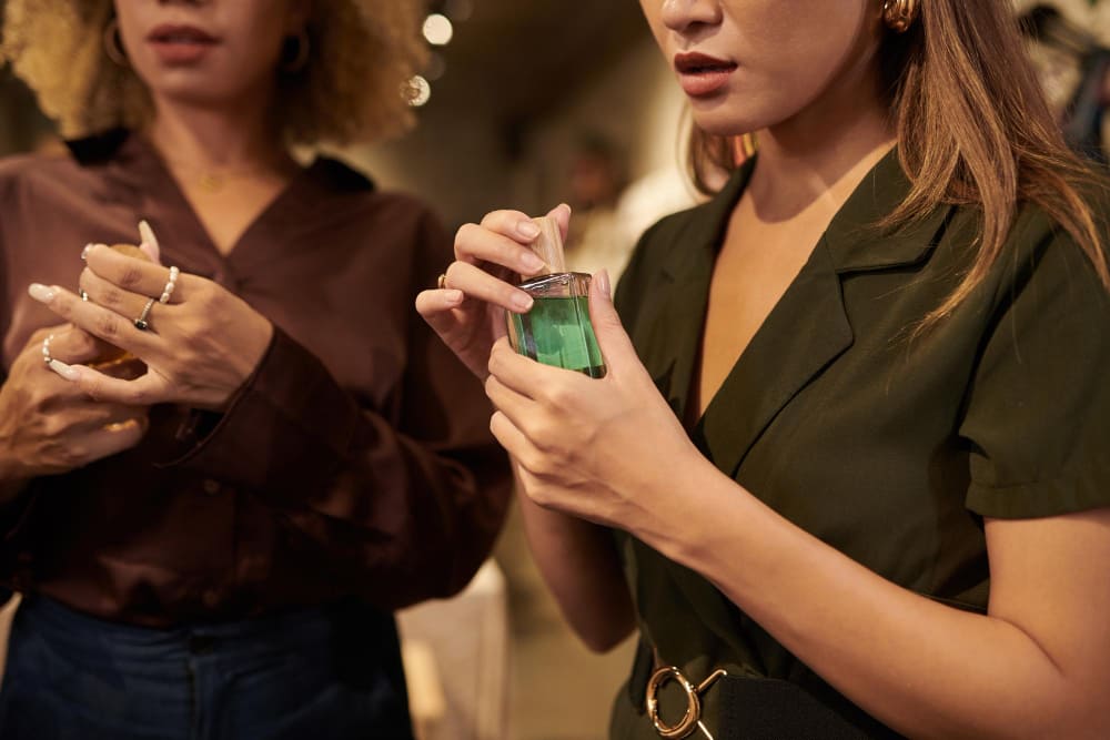 Tips Memilih Parfum Sesuai Kepribadian